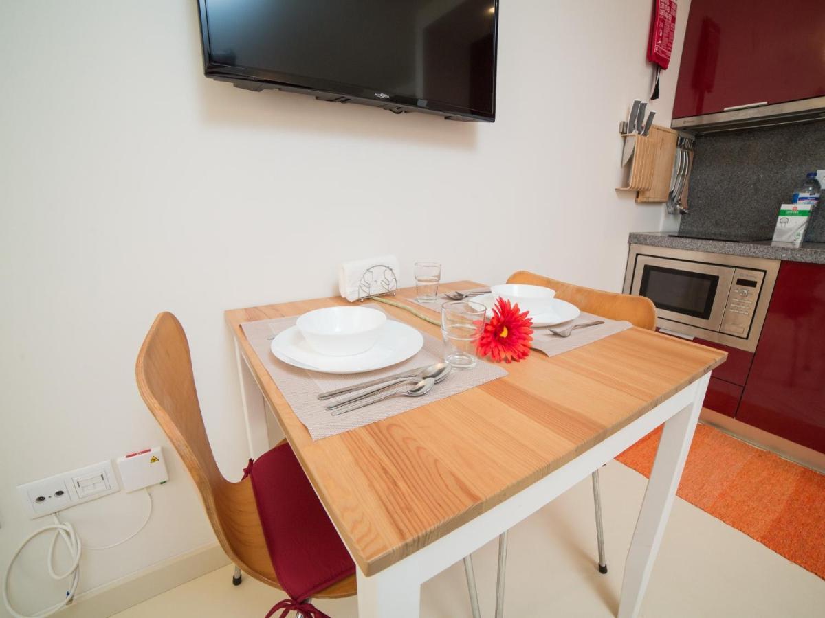 Oporto Guest - Cedofeita Apartment Bagian luar foto